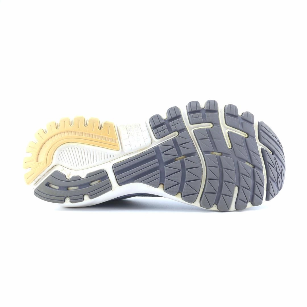 BROOKS ADRENALINE GTS 20 performance running shoe visuals