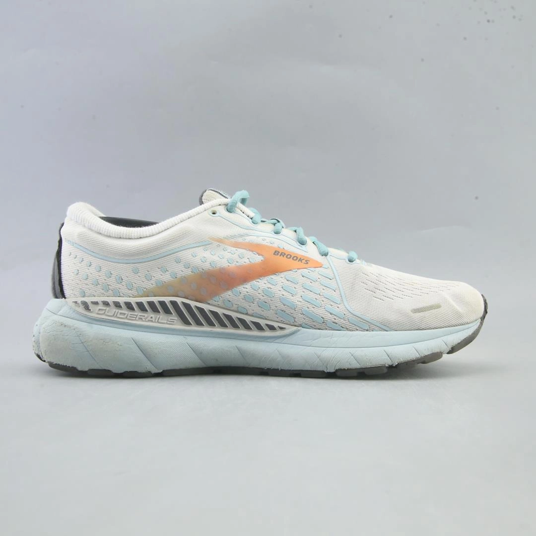 BROOKS ADRENALINE GTS 21 athletic Brooks shoe snapshots