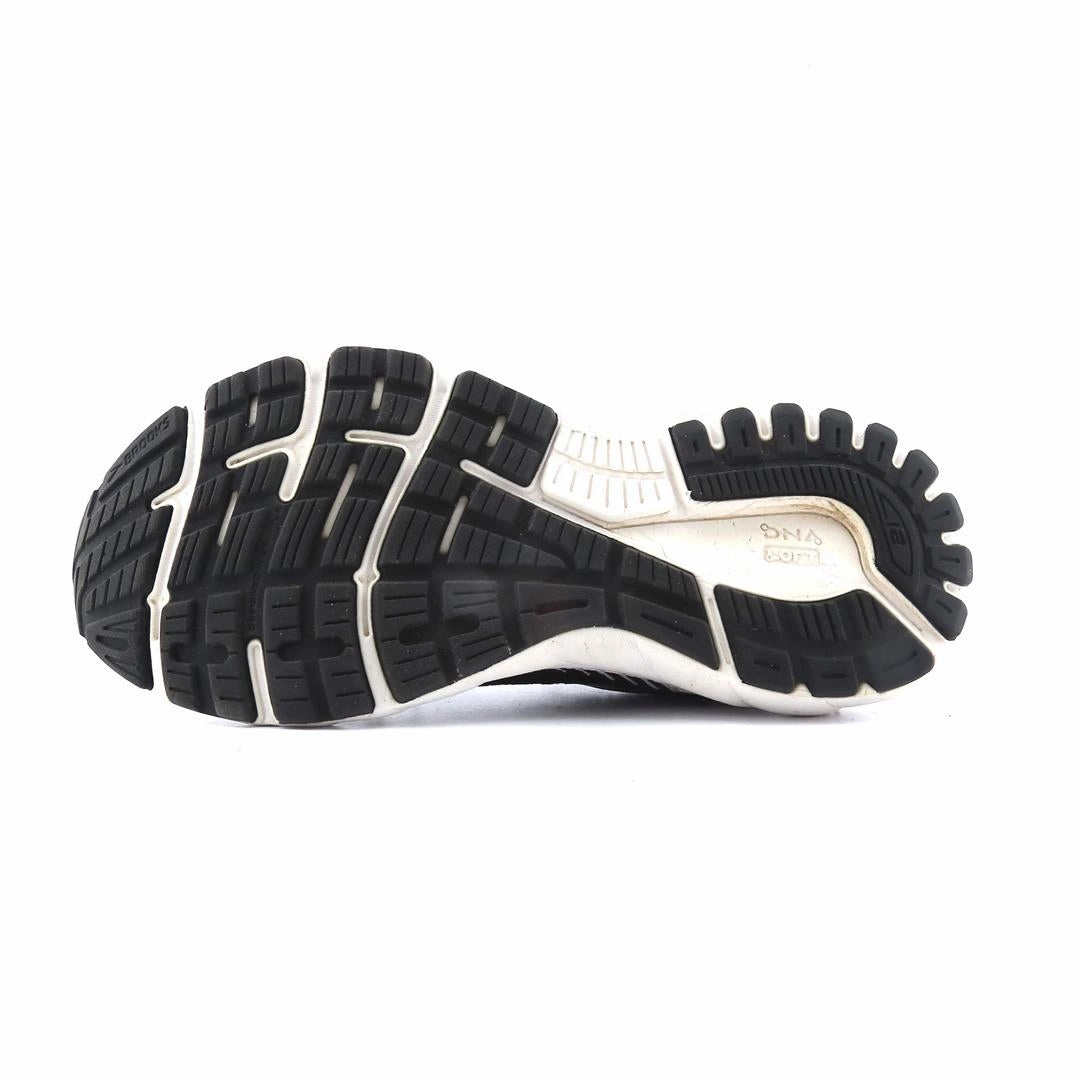 BROOKS ADRENALINE GTS 21 athletic Brooks shoe snapshots