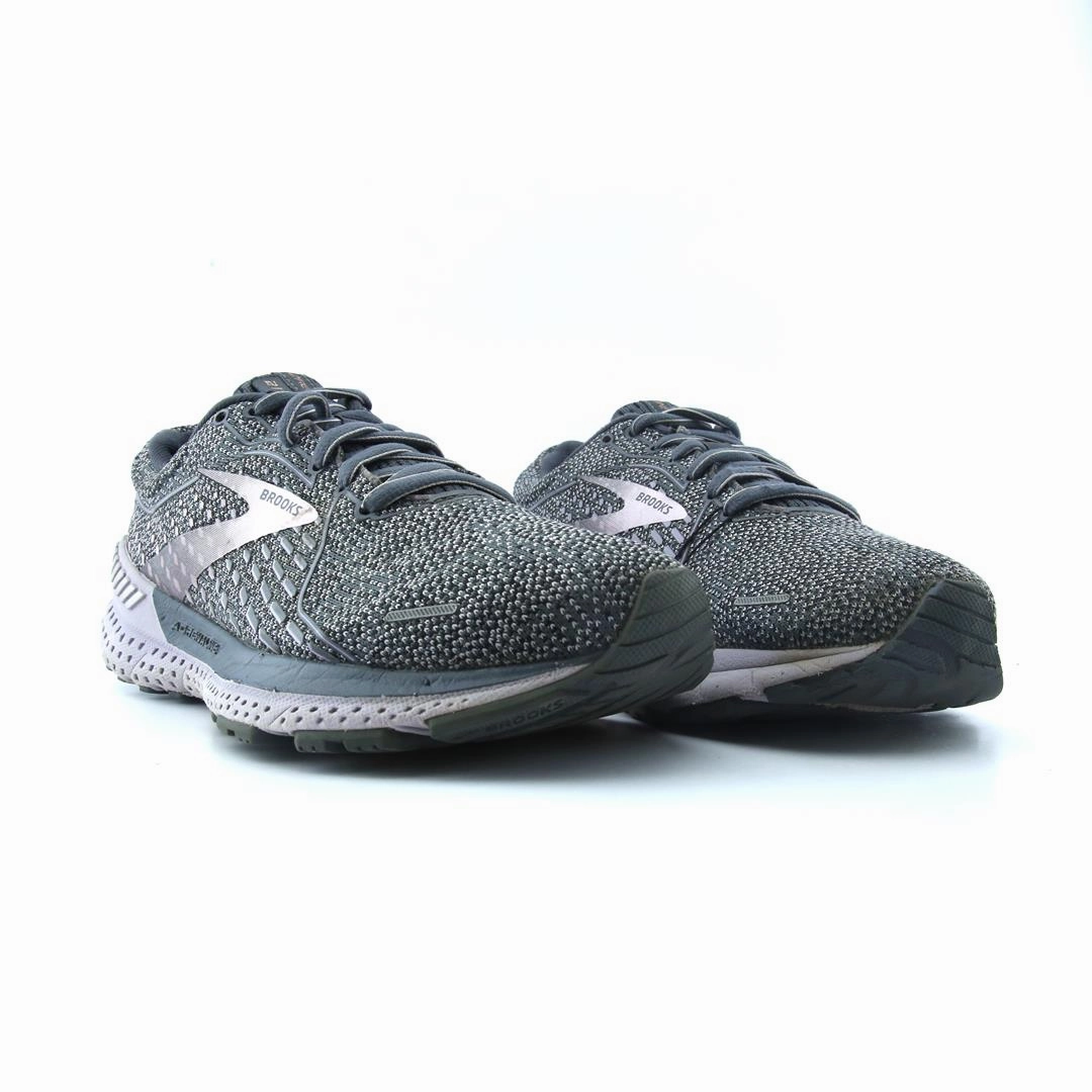 BROOKS ADRENALINE GTS 21 athletic Brooks shoe snapshots