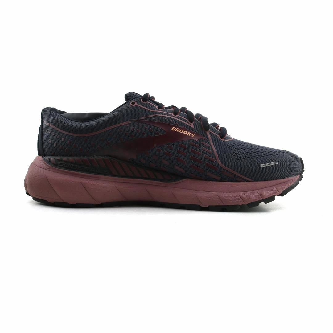 BROOKS ADRENALINE GTS 21 athletic Brooks shoe snapshots