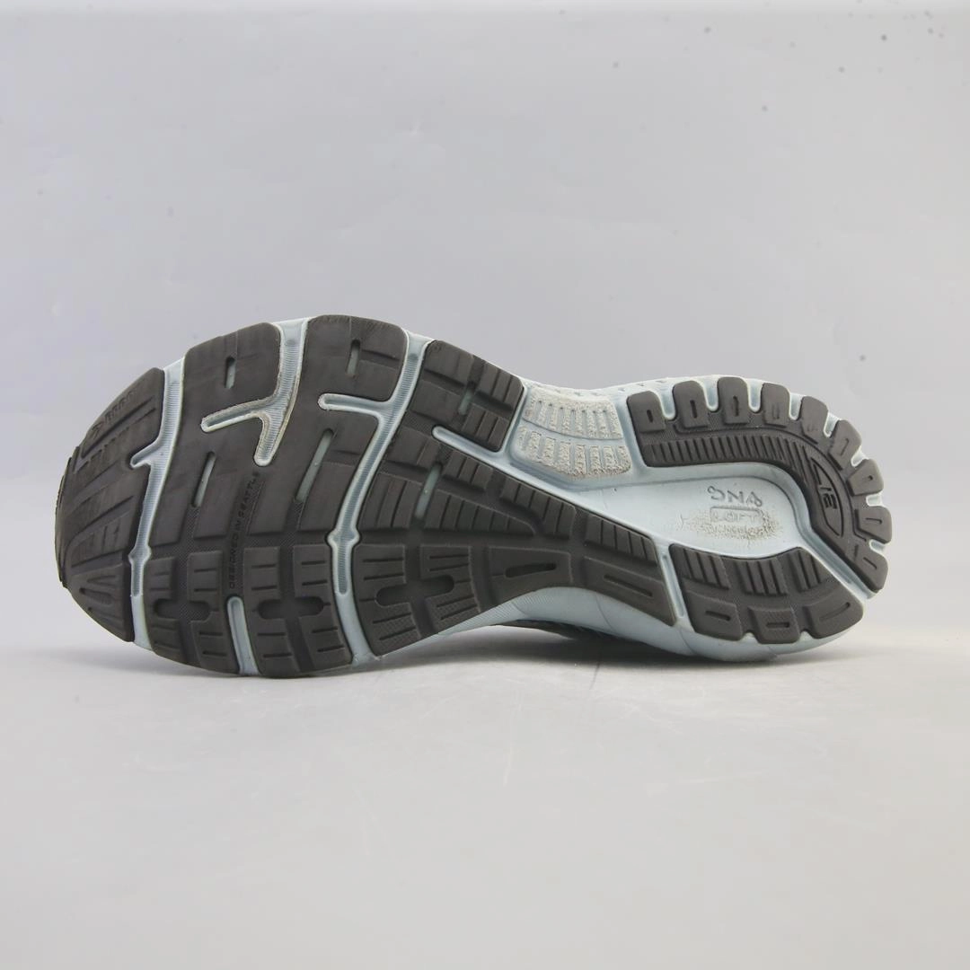 BROOKS ADRENALINE GTS 21 Brooks running footwear shots