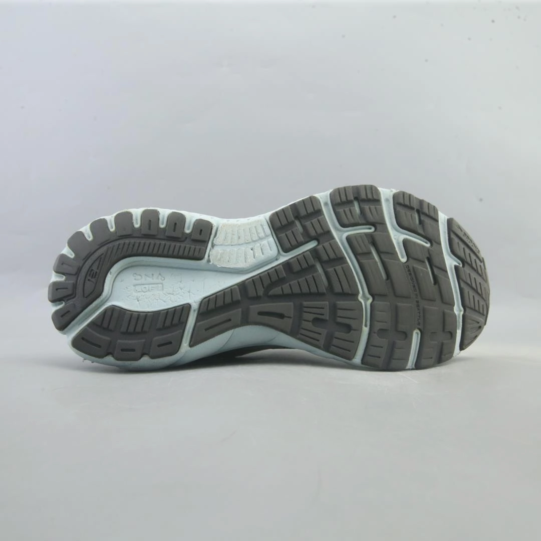BROOKS ADRENALINE GTS 21 Brooks running footwear shots