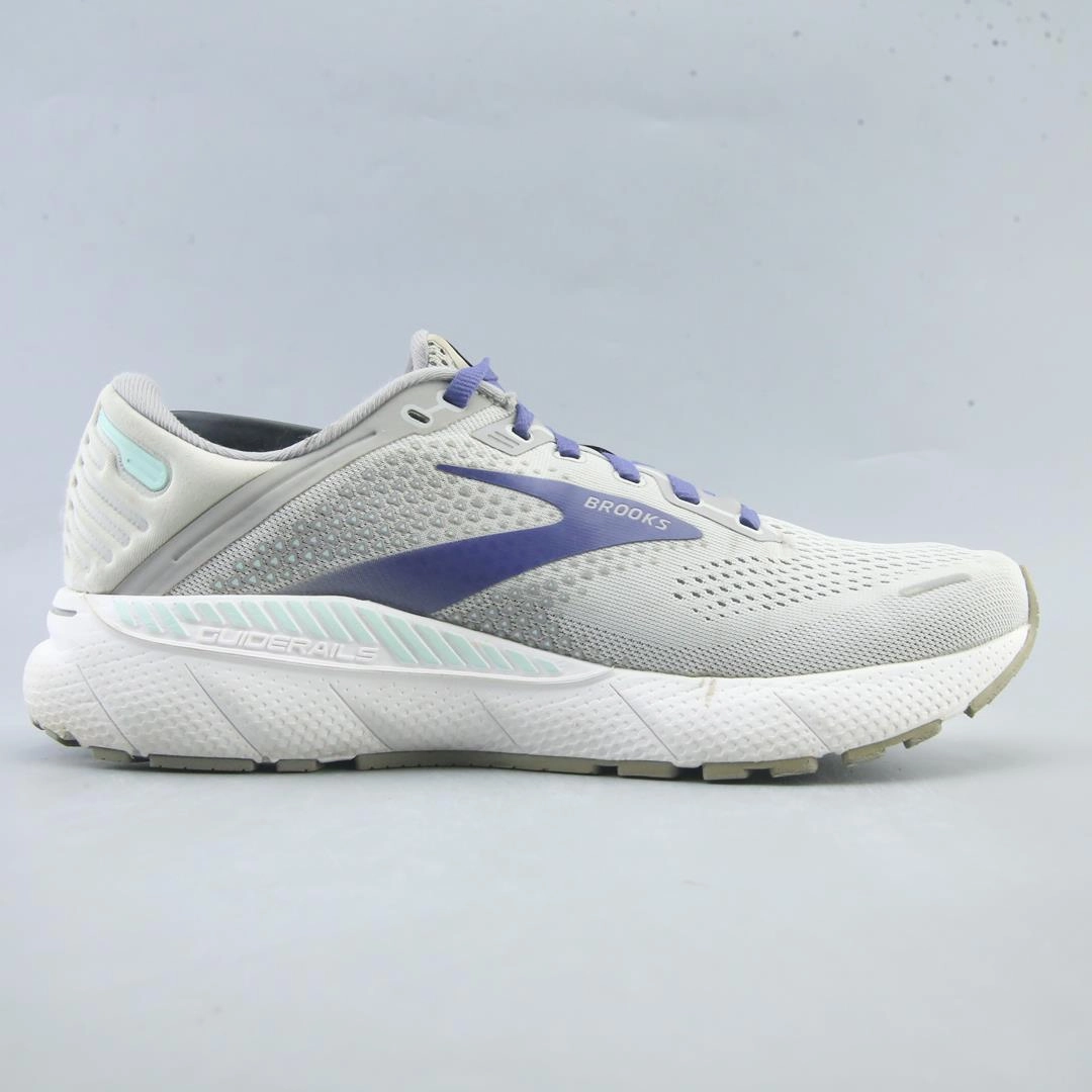 BROOKS ADRENALINE GTS 22 athletic Brooks shoe snapshots
