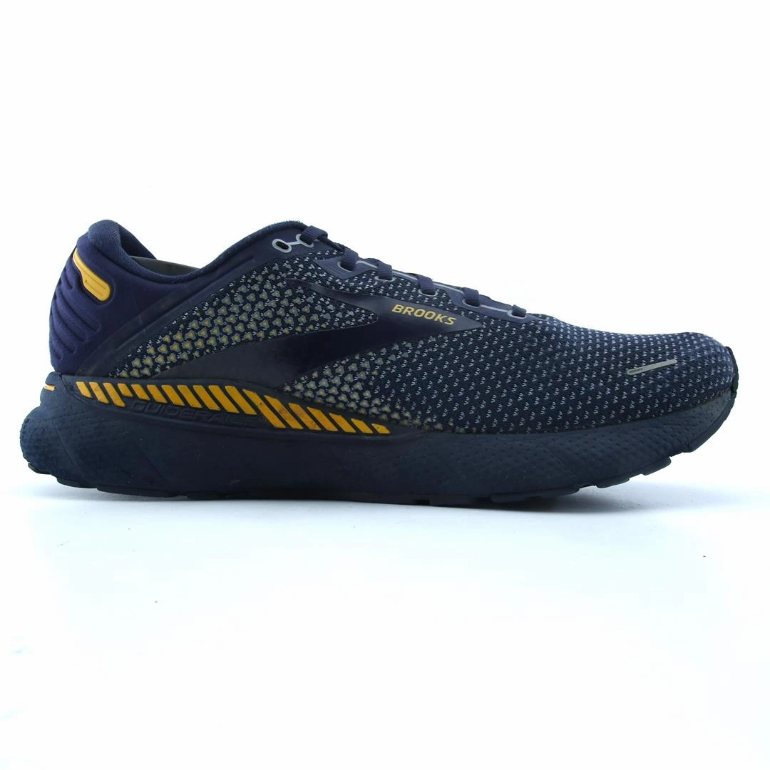 BROOKS ADRENALINE GTS 22 athletic Brooks shoe snapshots