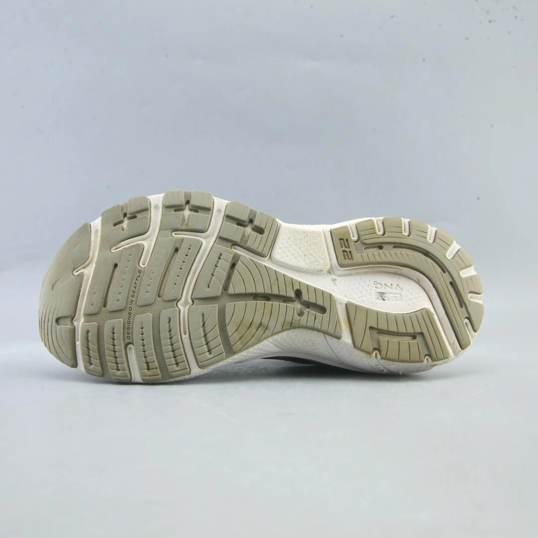 BROOKS ADRENALINE GTS 22 athletic Brooks shoe snapshots