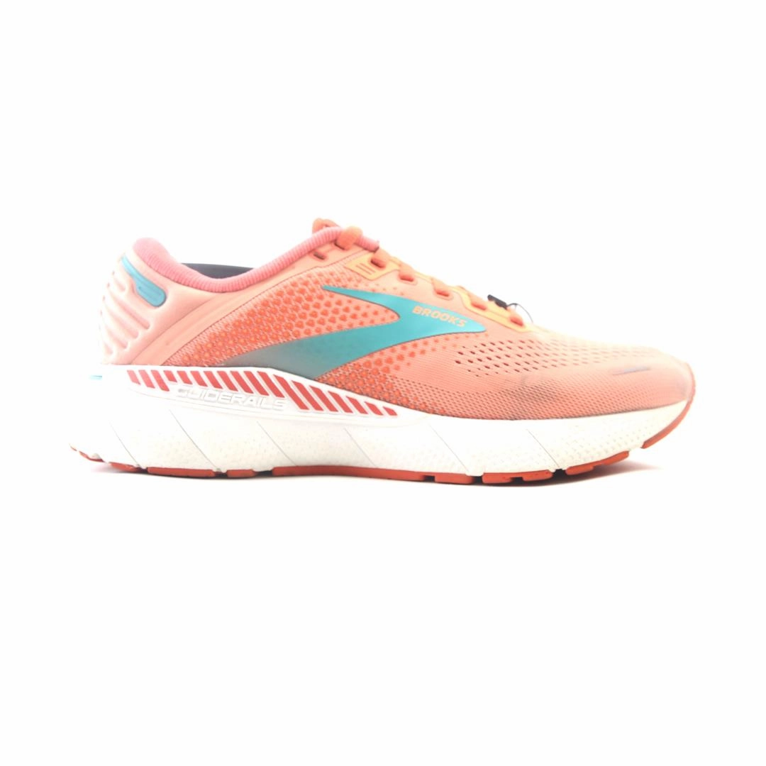 BROOKS ADRENALINE GTS 22 Brooks running footwear shots