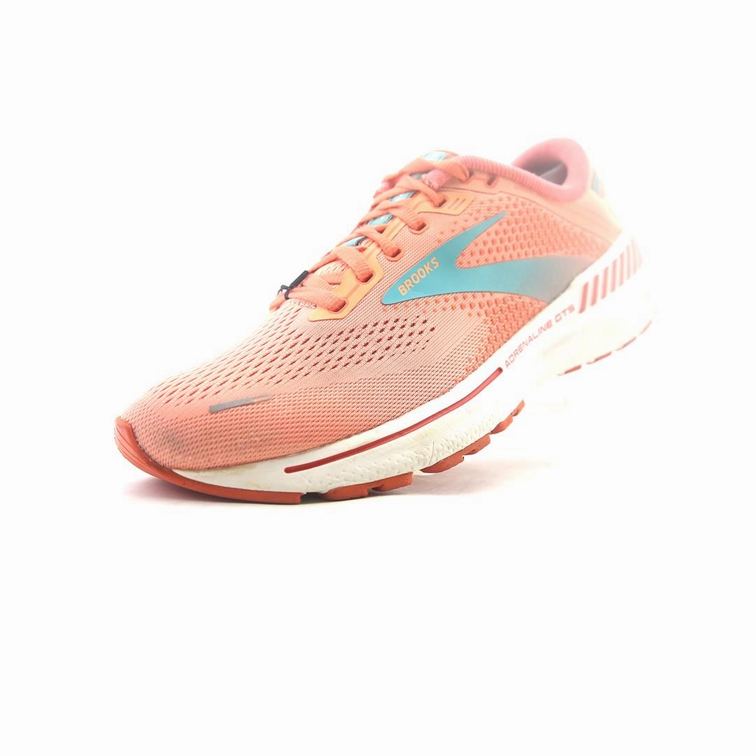 BROOKS ADRENALINE GTS 22 Brooks running footwear shots