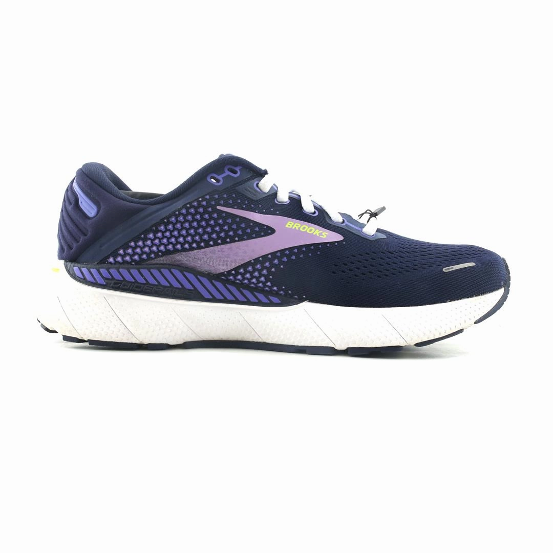 BROOKS ADRENALINE GTS 22 Brooks running shoe close-ups