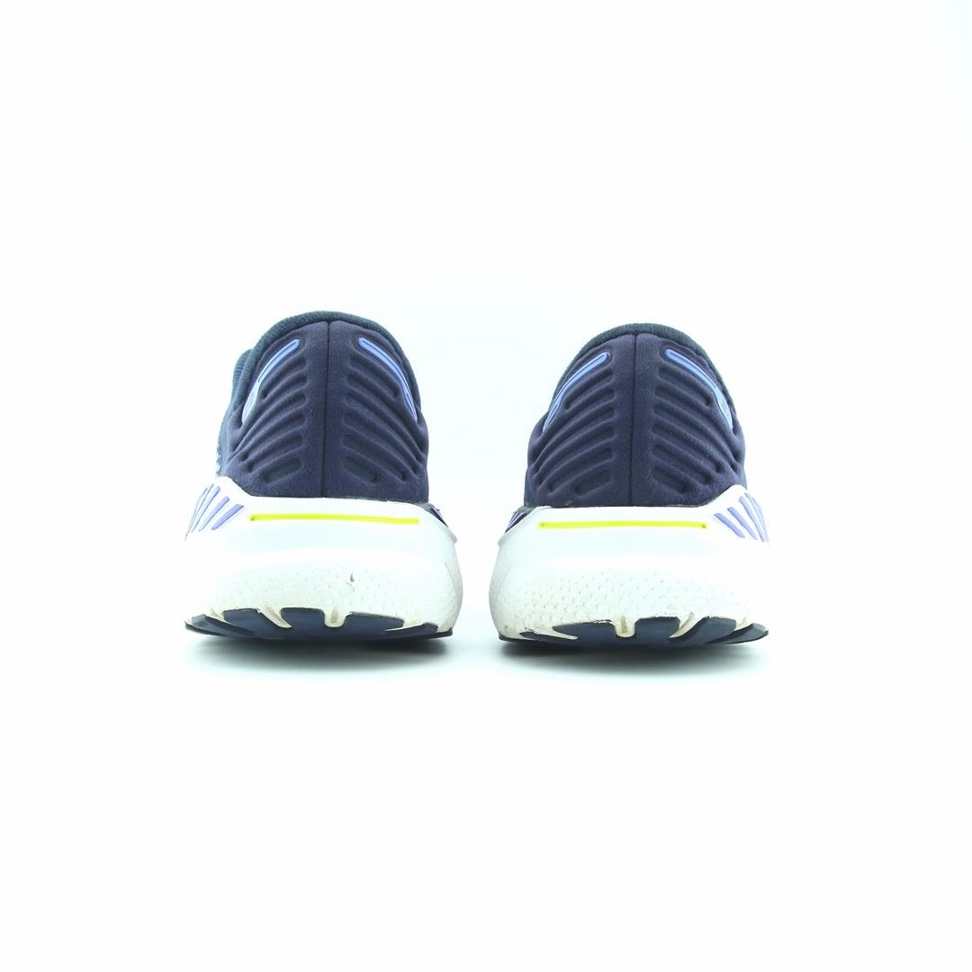 BROOKS ADRENALINE GTS 22 Brooks trainer design images