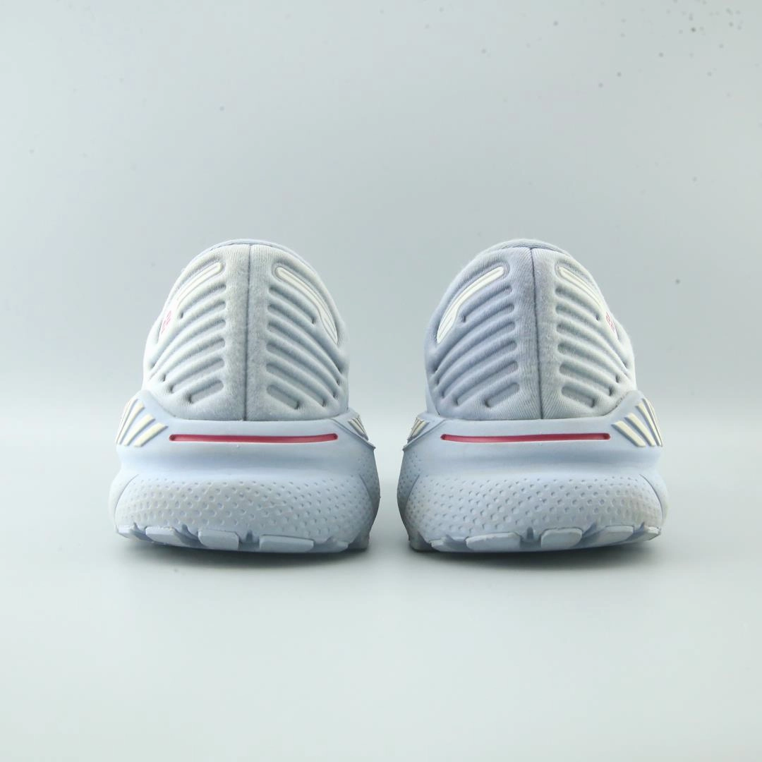 BROOKS ADRENALINE GTS 22 Brooks trainer design images