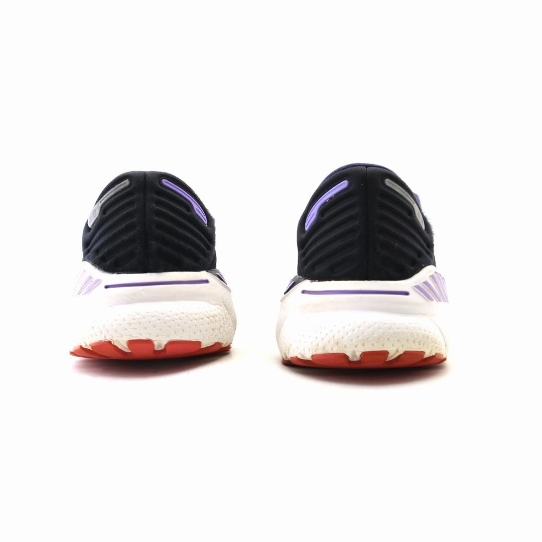 BROOKS ADRENALINE GTS 22 Brooks trainer design images