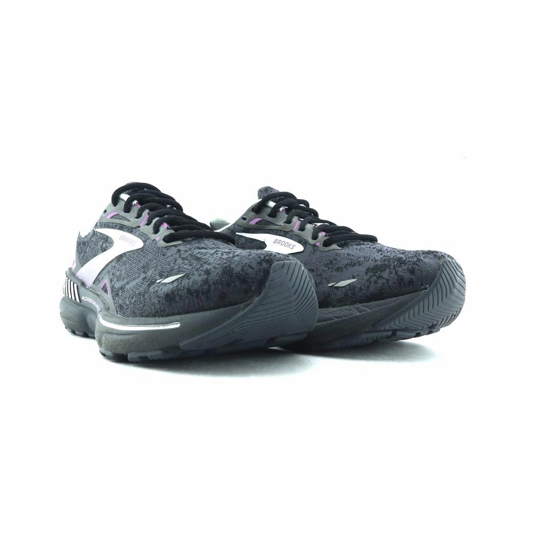 BROOKS ADRENALINE GTS 23 performance running shoe visuals