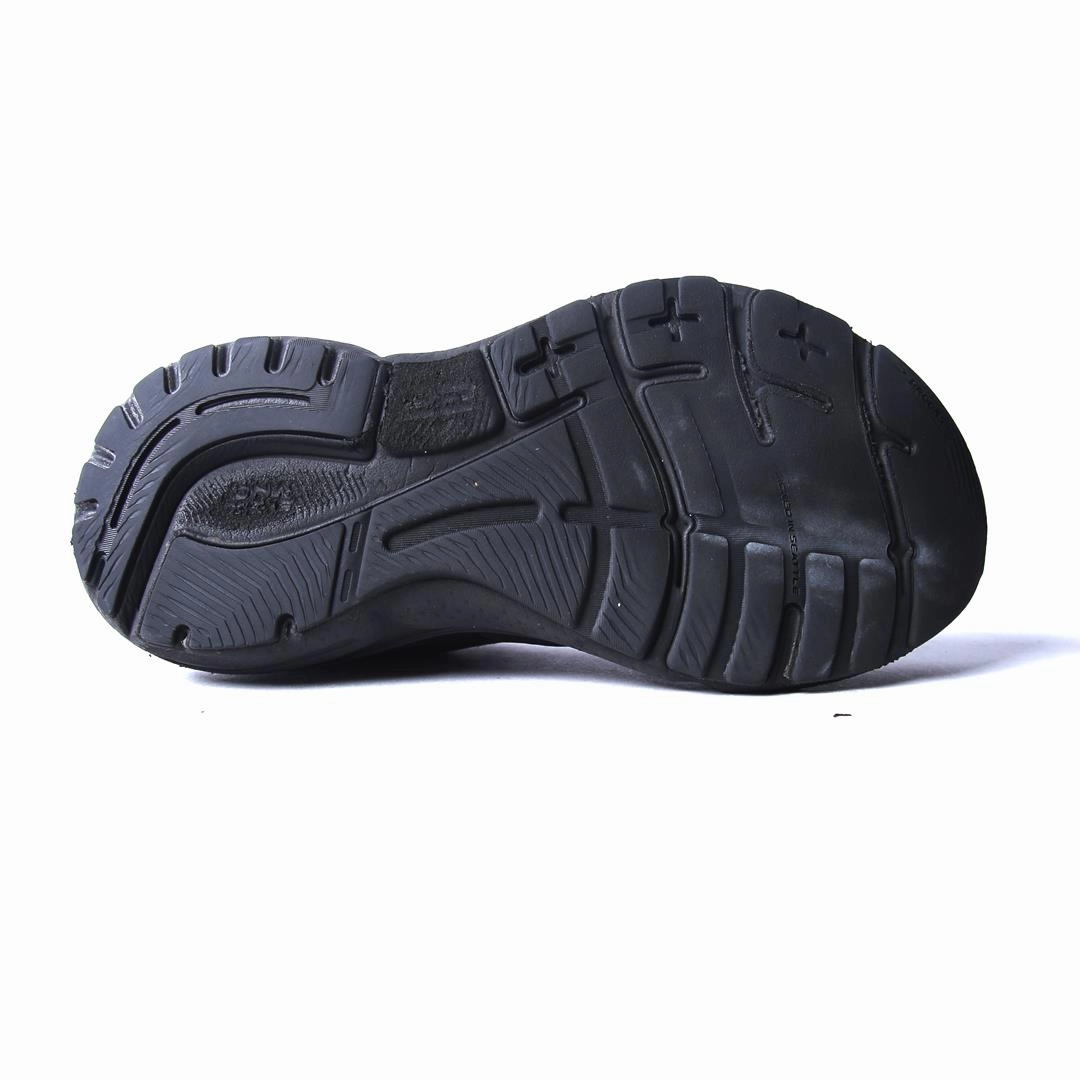 BROOKS ADRENALINE GTS 23 performance running shoe visuals