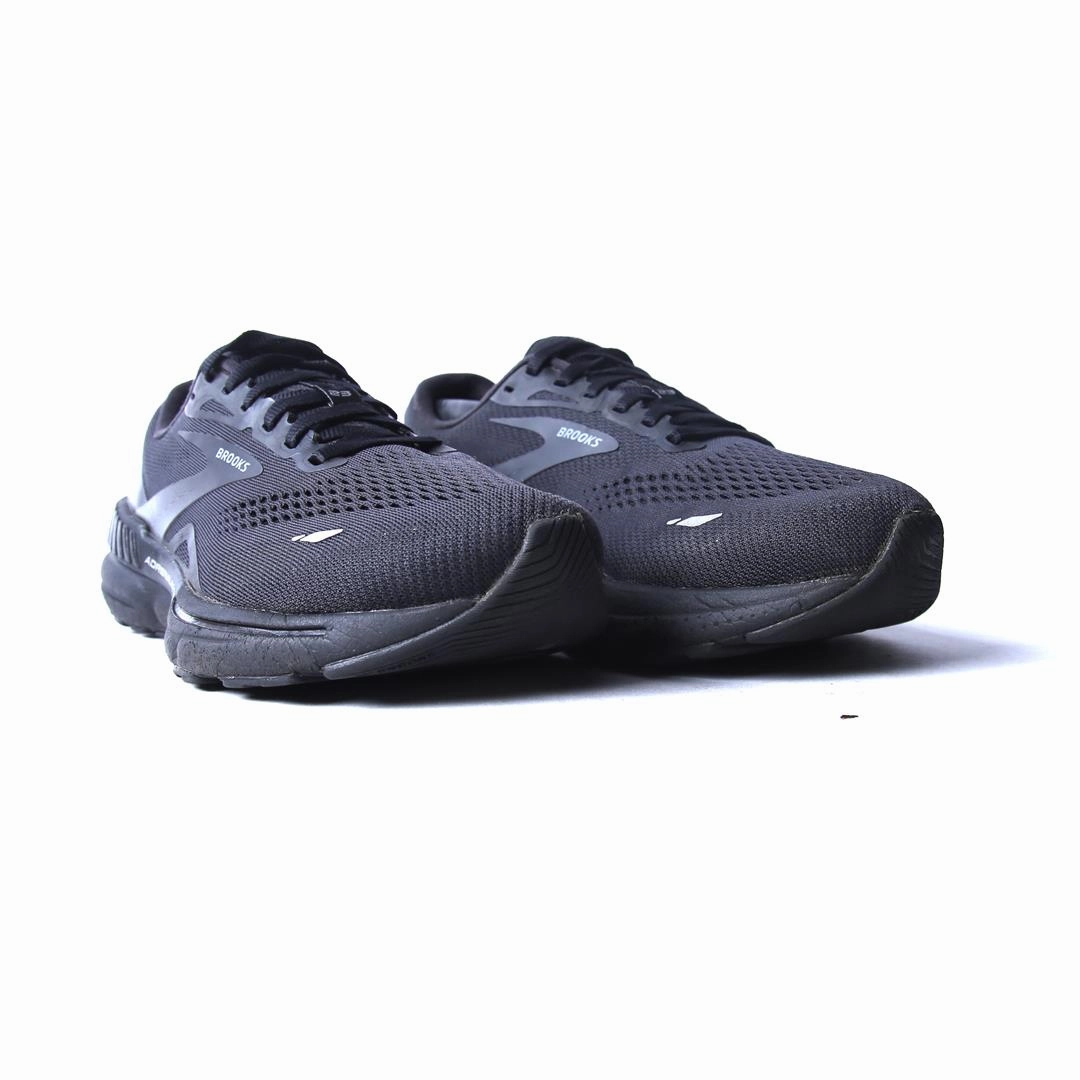 BROOKS ADRENALINE GTS 23 performance running shoe visuals