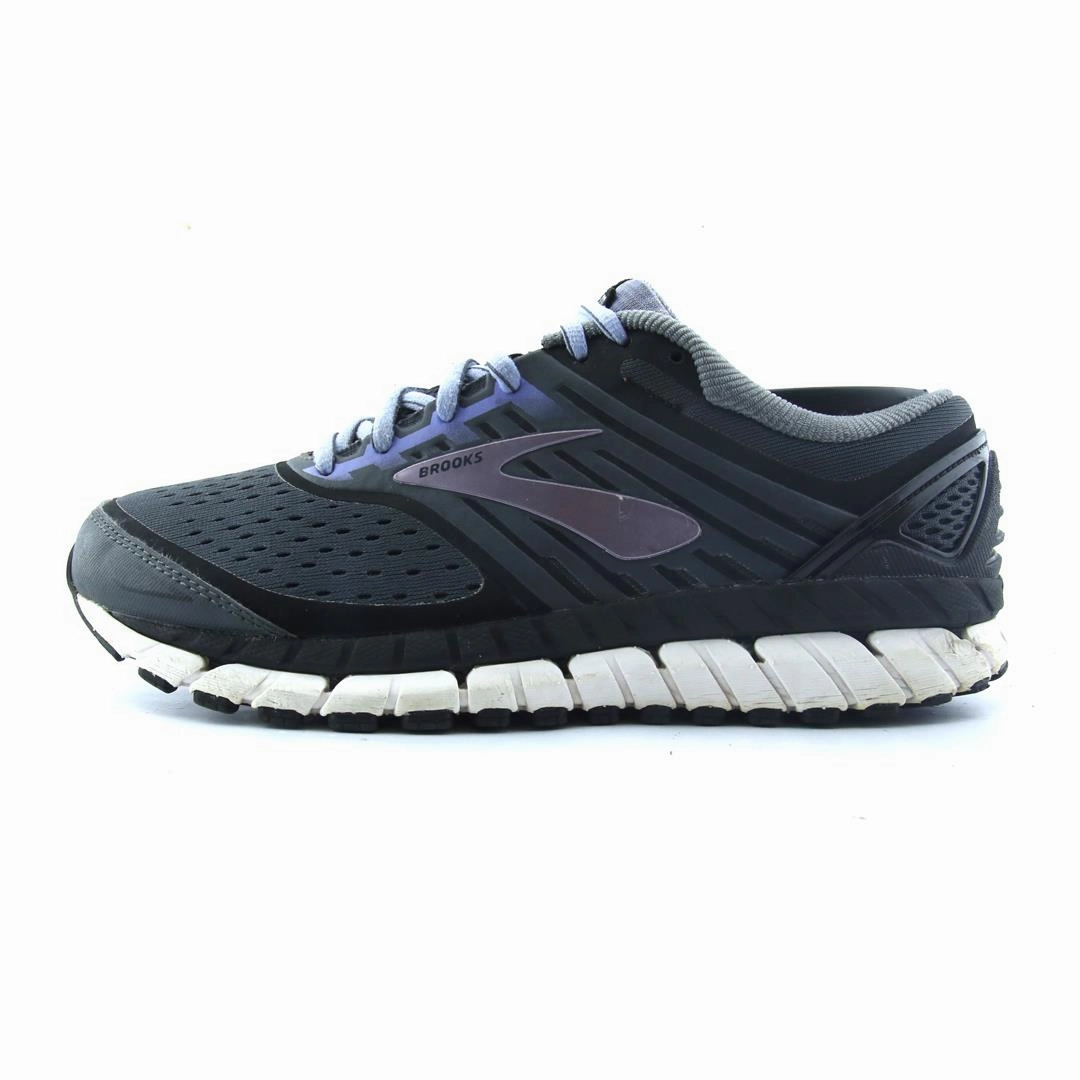 BROOKS ARIEL 18 Brooks lightweight running footwear
