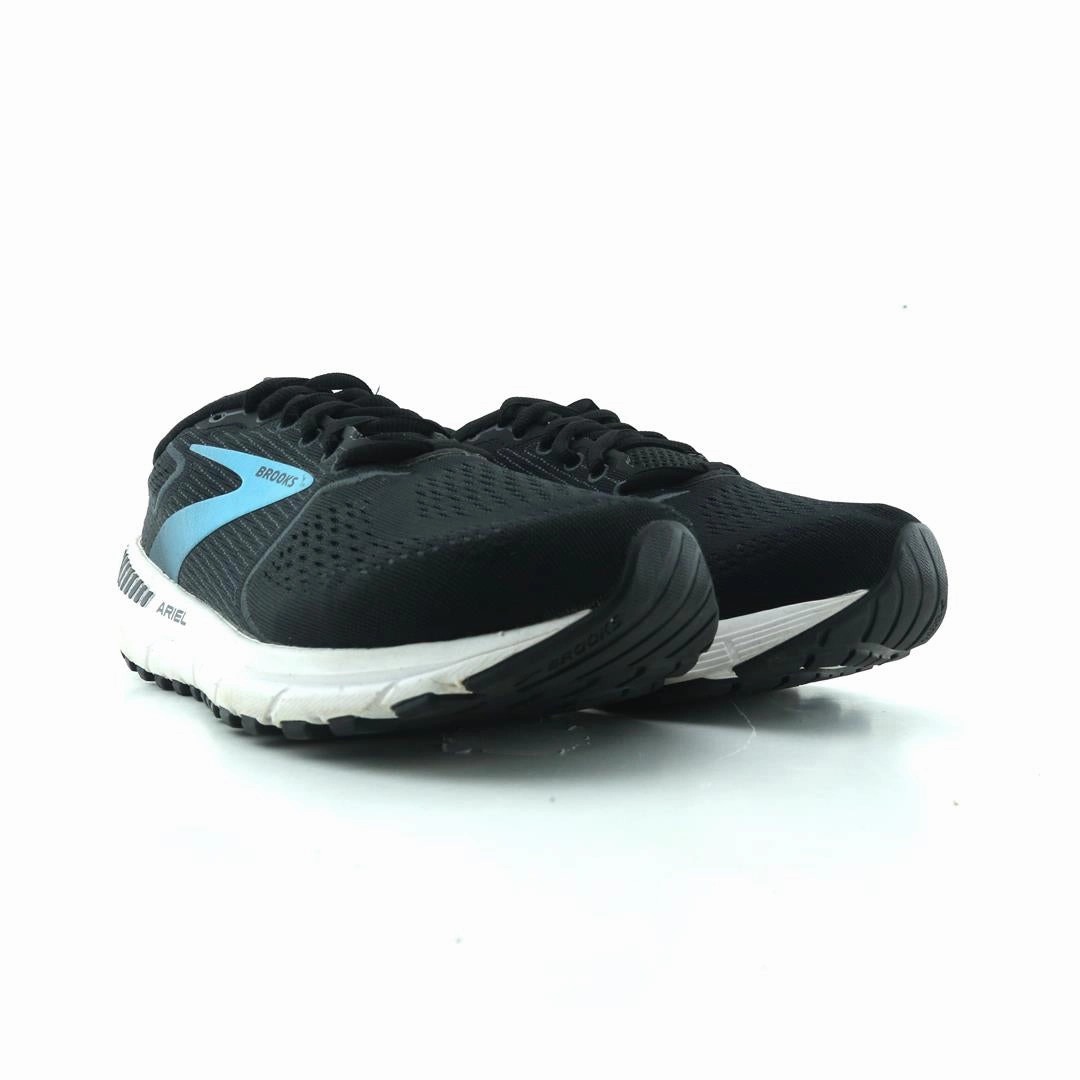 BROOKS ARIEL '20 athletic Brooks shoe snapshots