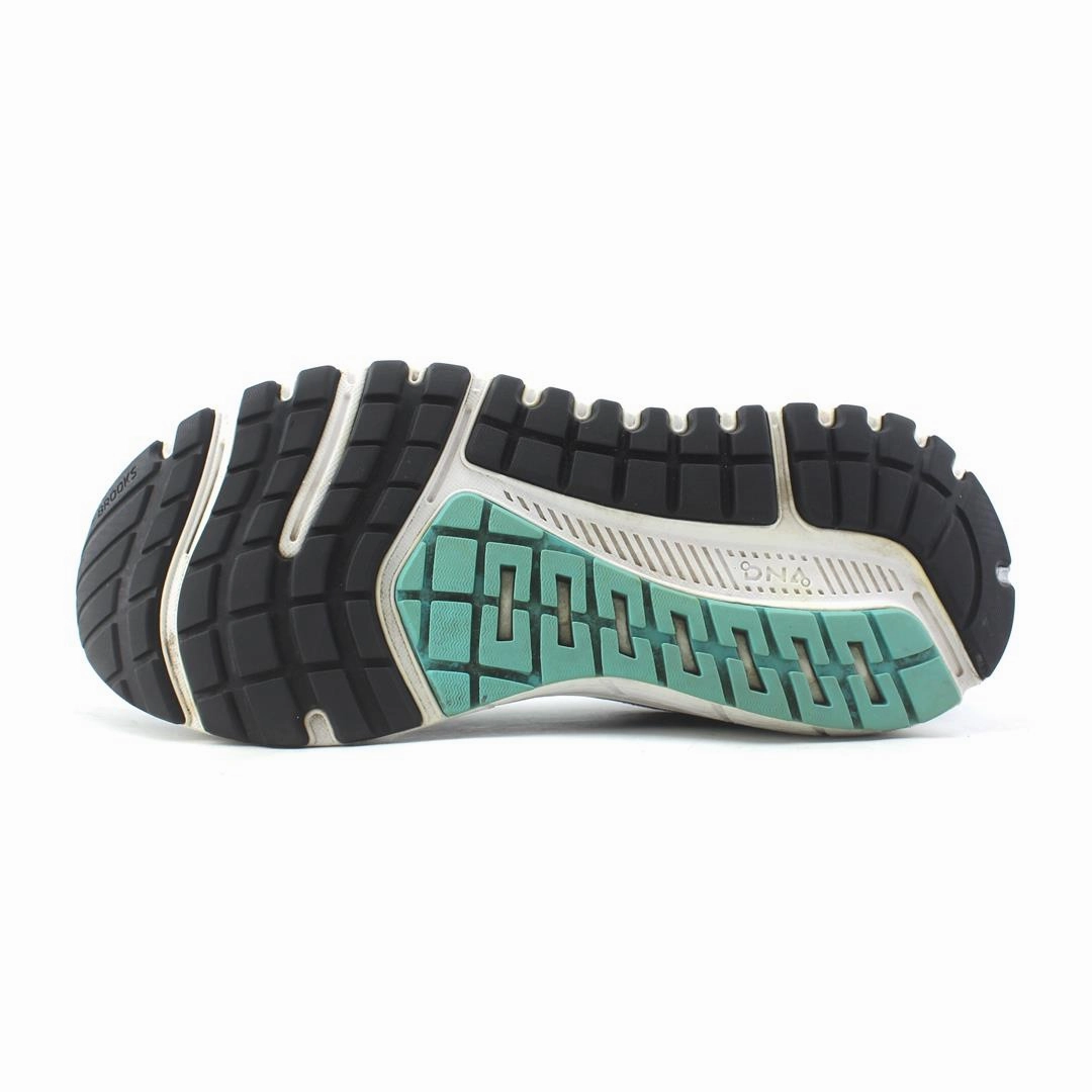 BROOKS ARIEL '20 Brooks running shoe close-ups