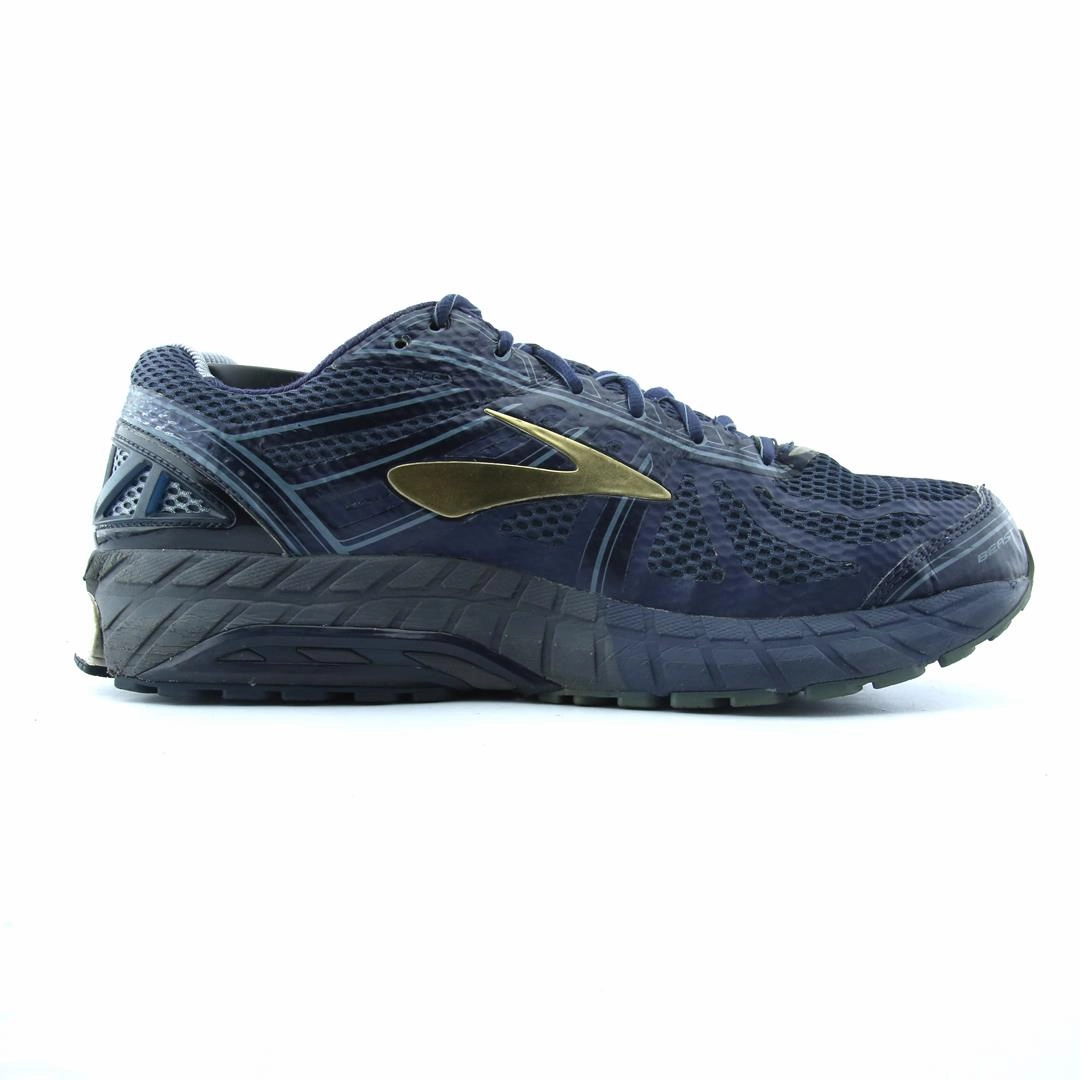 BROOKS BEAST 16 athletic Brooks shoe snapshots