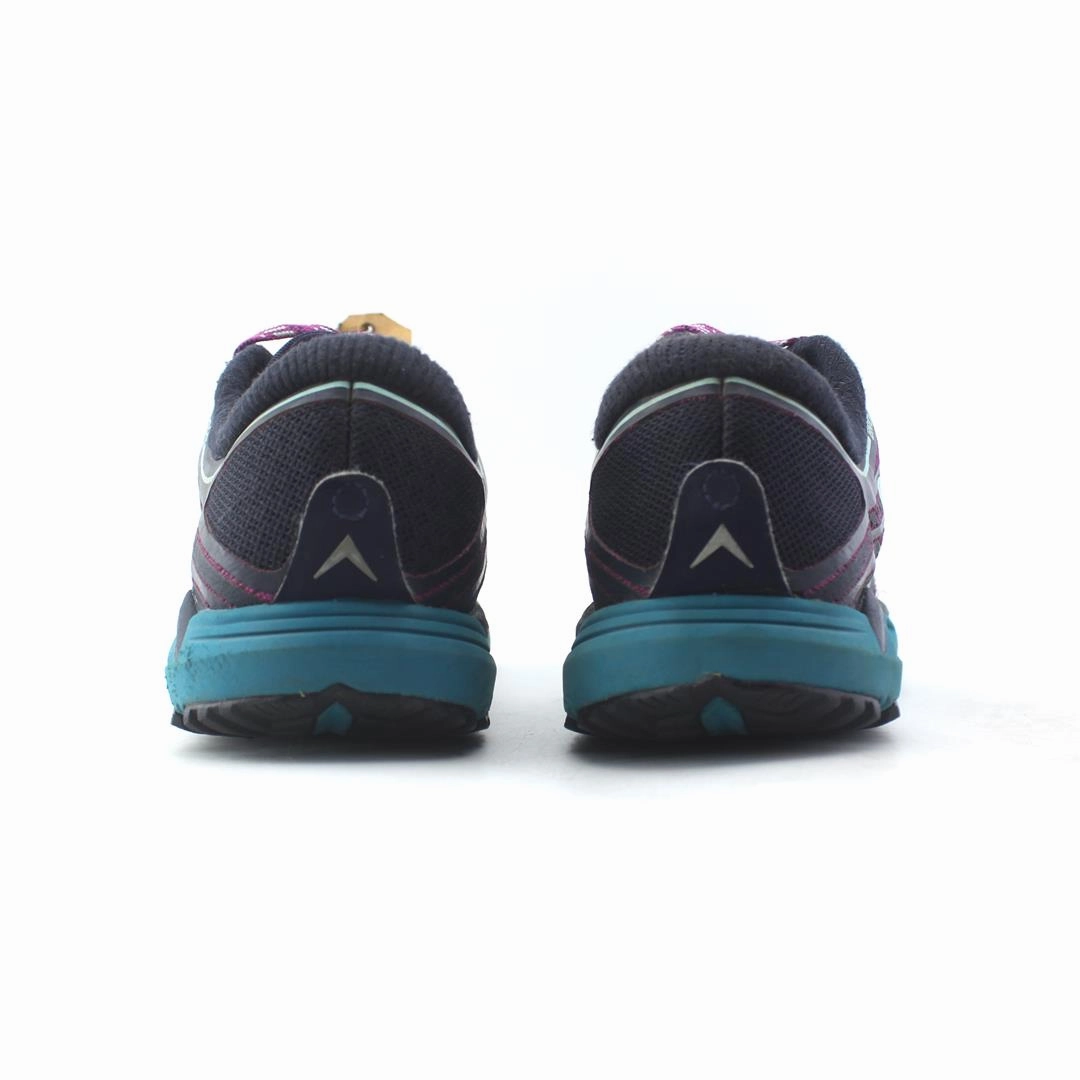 BROOKS CALDERA 2 Brooks running shoe close-ups
