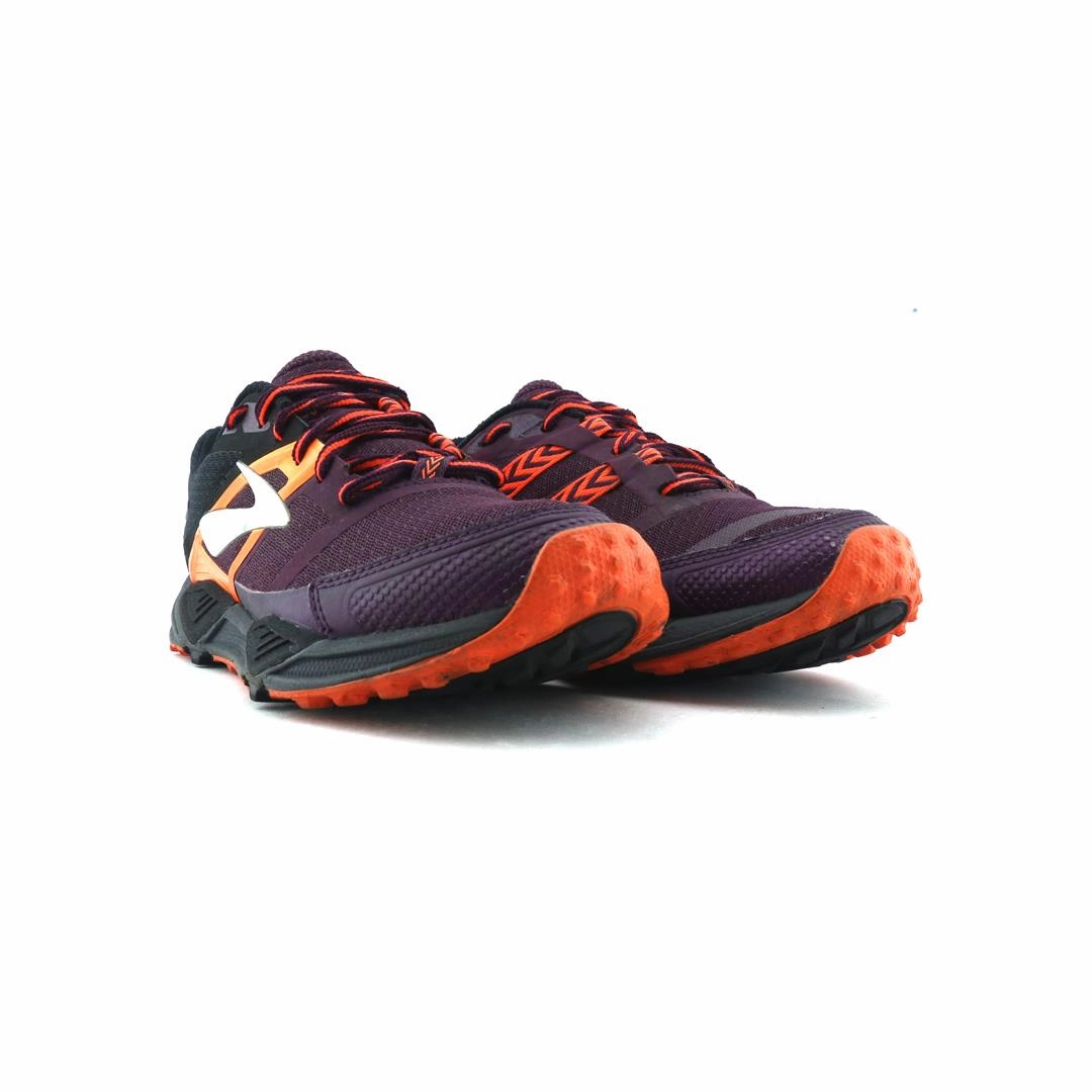 BROOKS CASCADIA 12 Brooks trainer design images