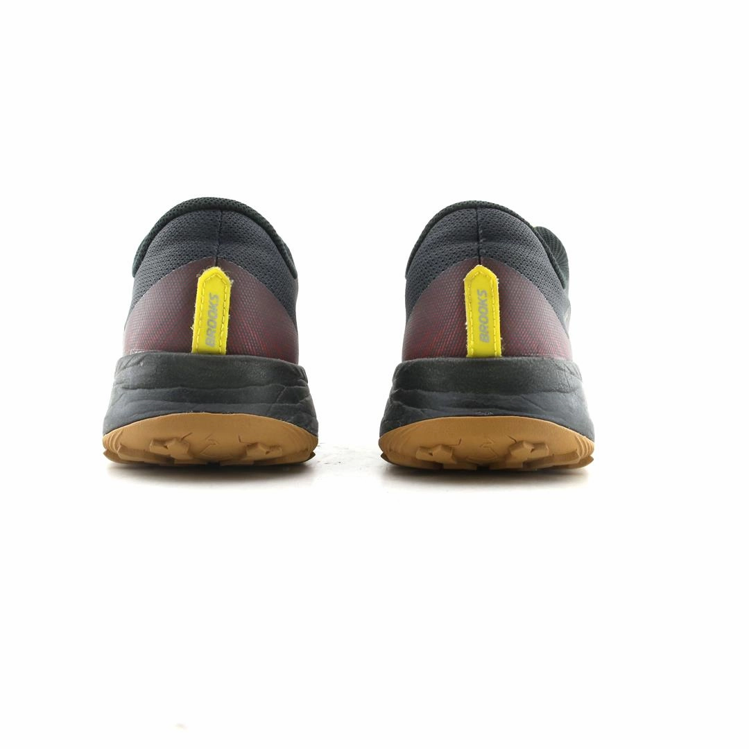 BROOKS CATAMOUNT athletic Brooks shoe snapshots