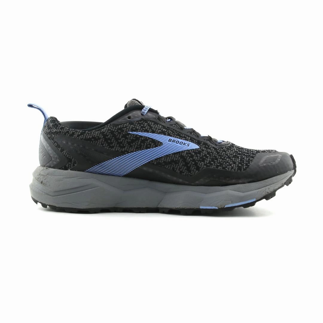 BROOKS DIVIDE Brooks running shoe close-ups