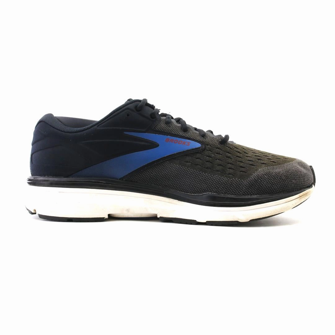 BROOKS DYAD 11 Brooks running footwear shots
