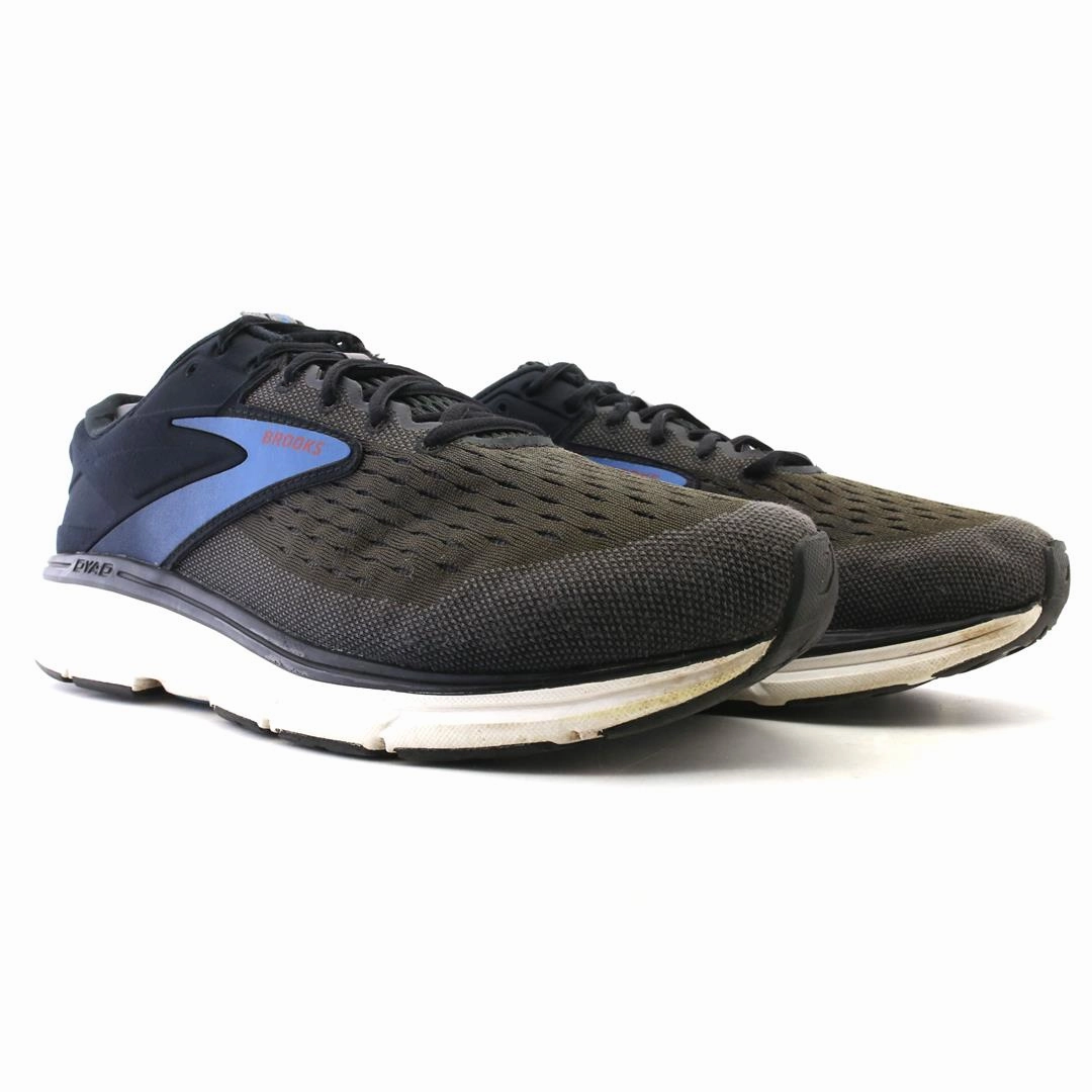 BROOKS DYAD 11 Brooks running footwear shots