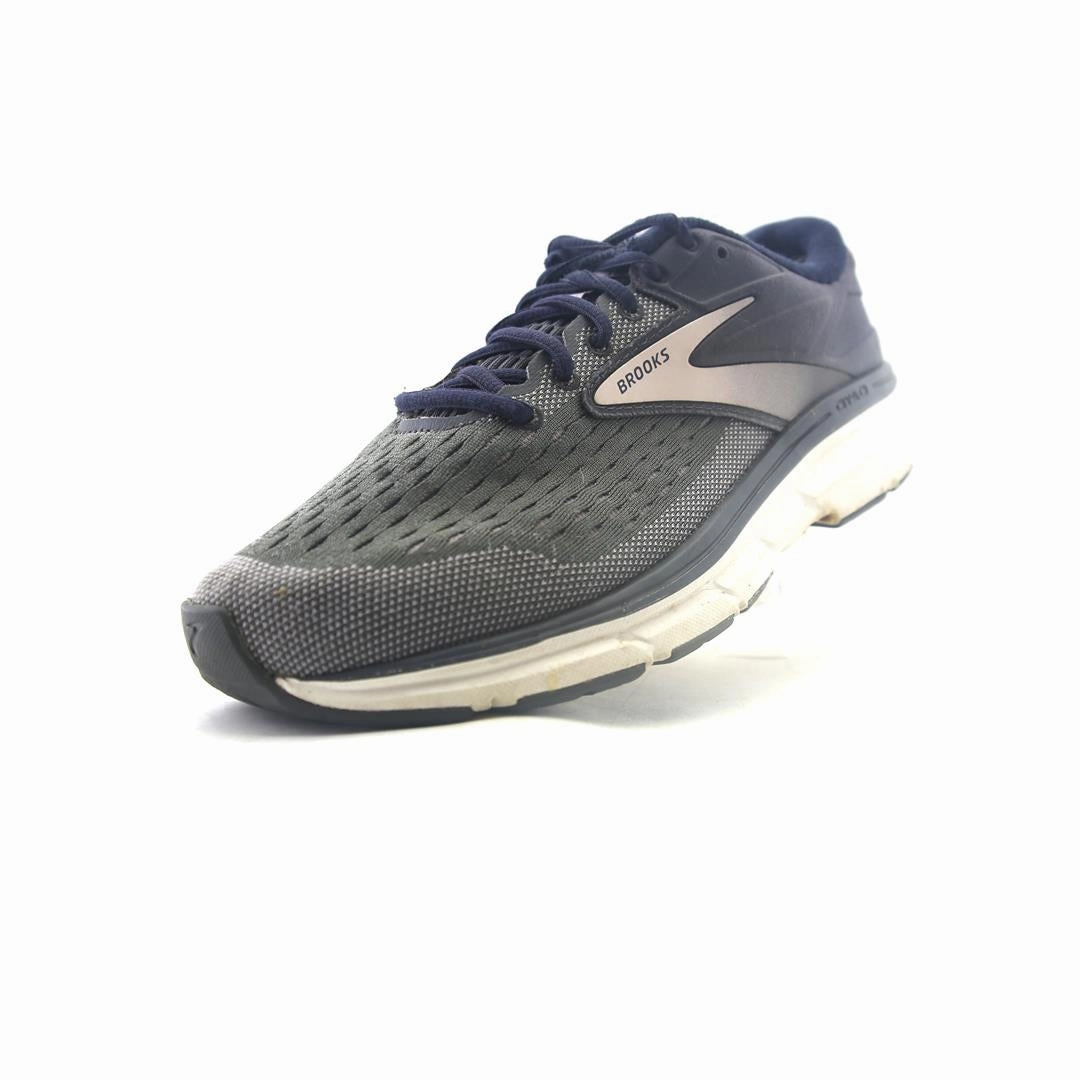 BROOKS DYAD 11 Brooks trainer design images