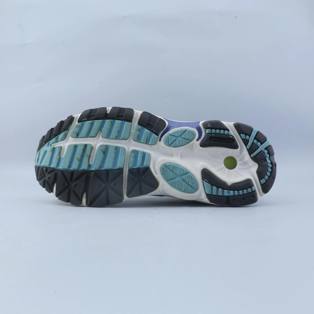 BROOKS DYAD 6 Brooks trainer design images