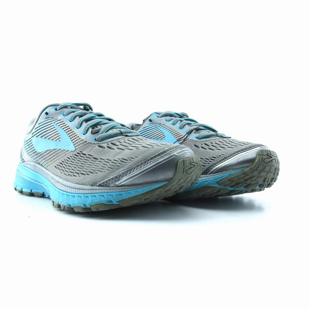 BROOKS GHOST 10 athletic Brooks shoe snapshots