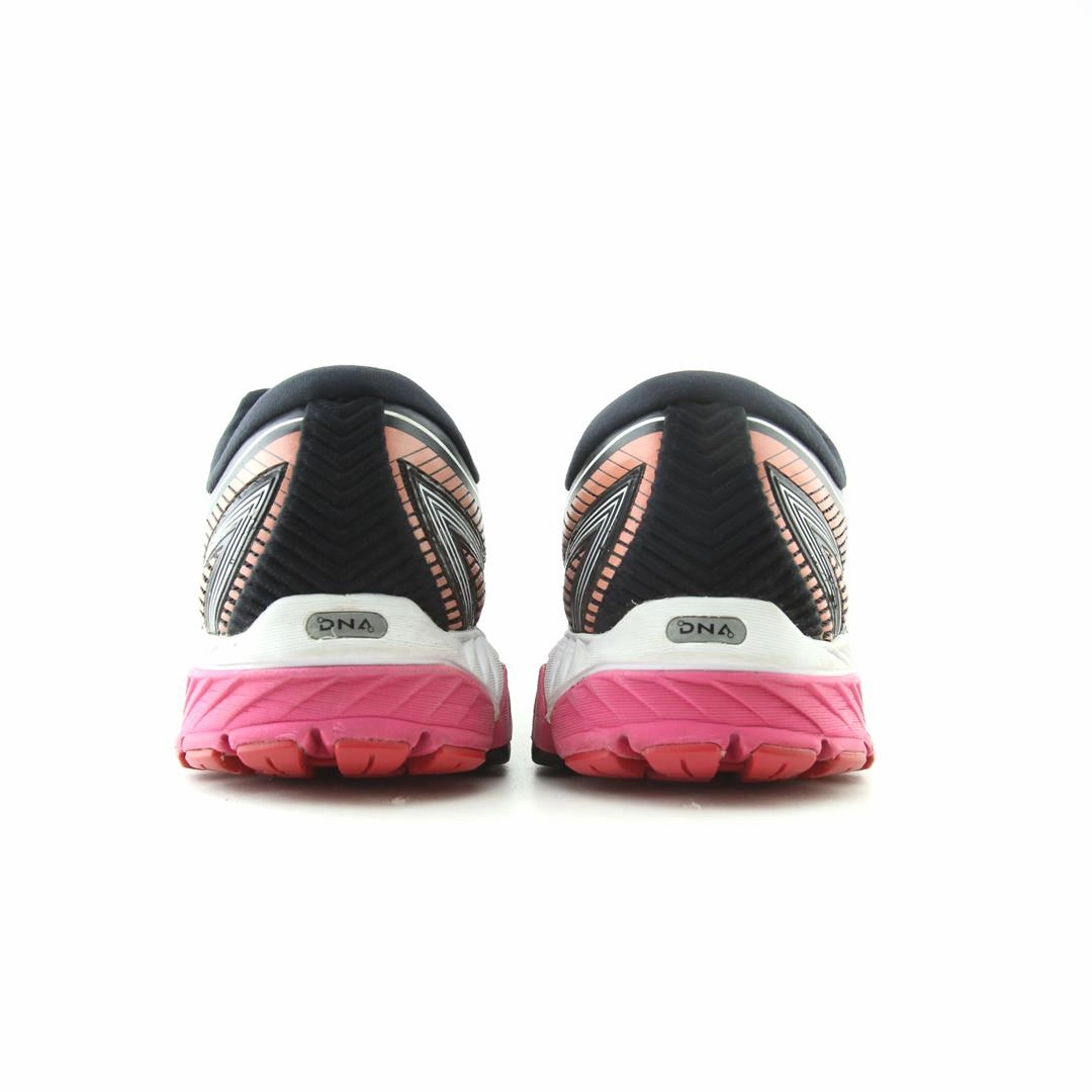 BROOKS GHOST 10 performance running shoe visuals