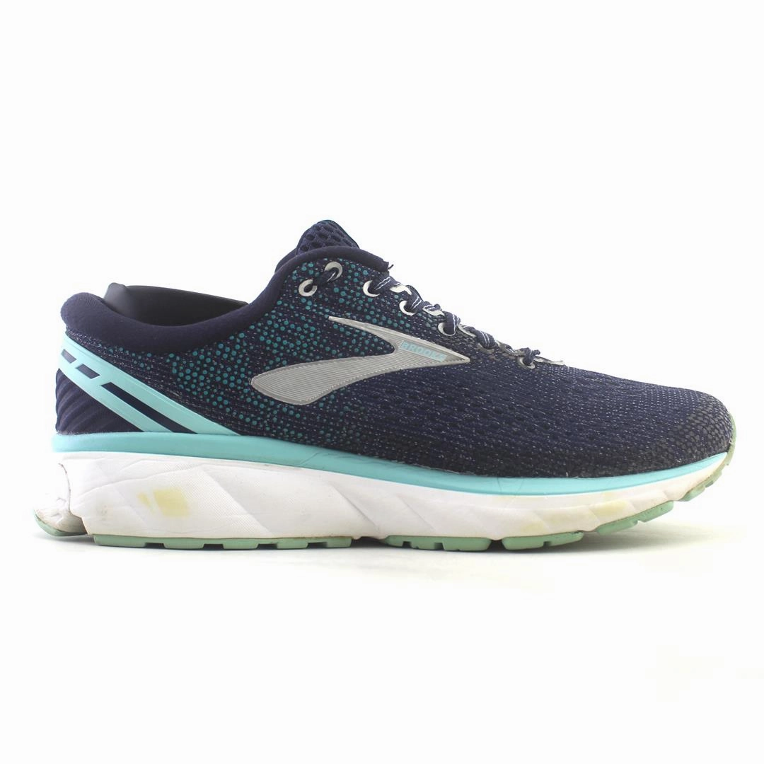 BROOKS GHOST 11 Brooks running footwear shots