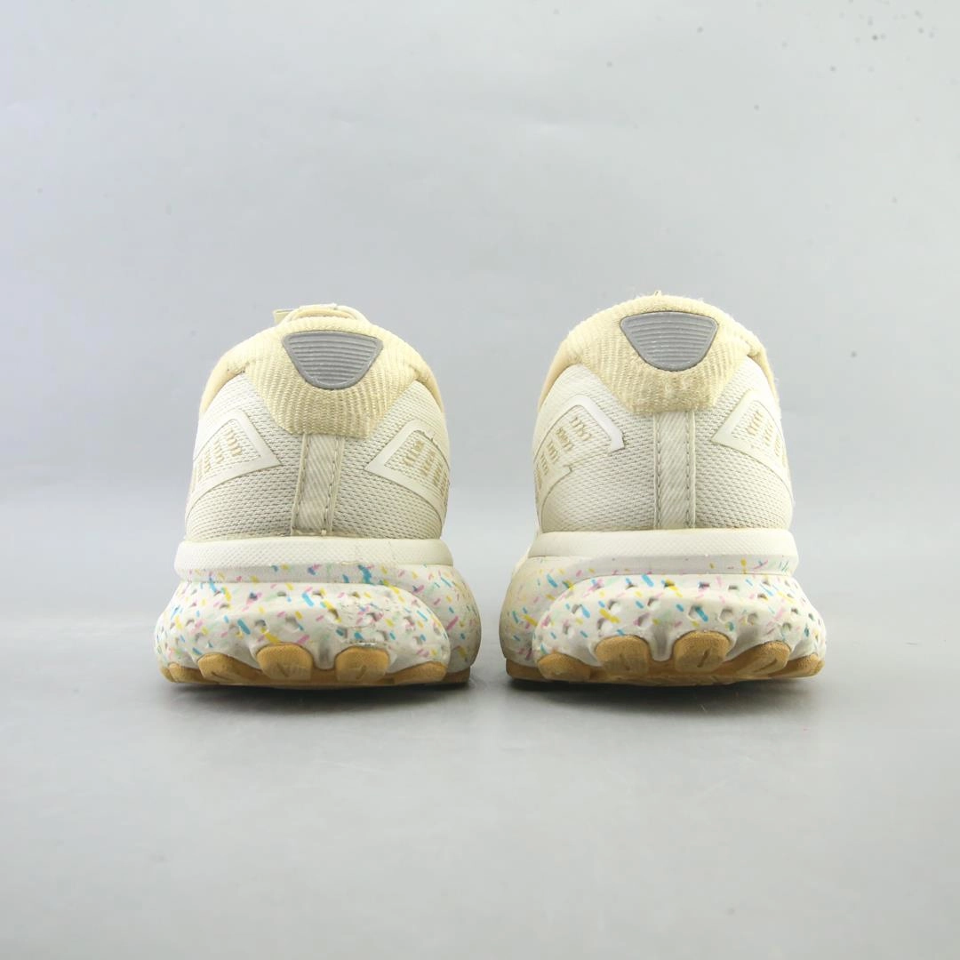 BROOKS GHOST 12 athletic Brooks shoe snapshots