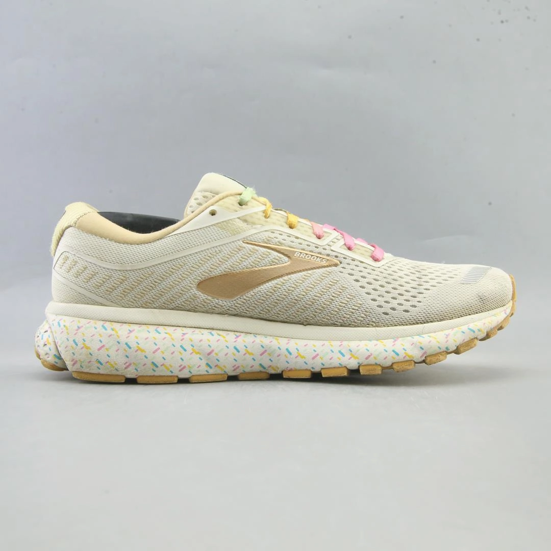 BROOKS GHOST 12 athletic Brooks shoe snapshots