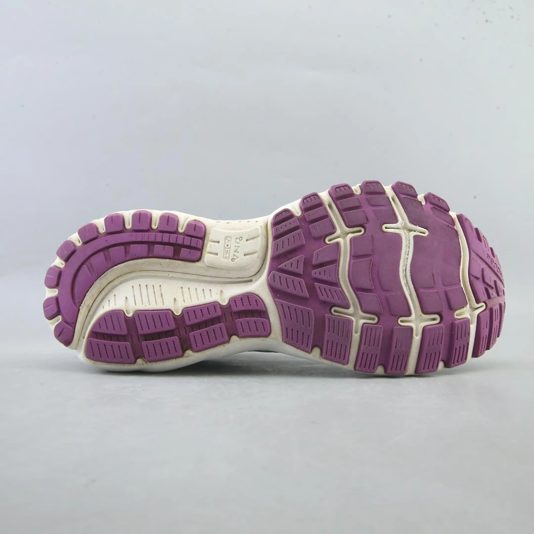 BROOKS GHOST 12 athletic Brooks shoe snapshots
