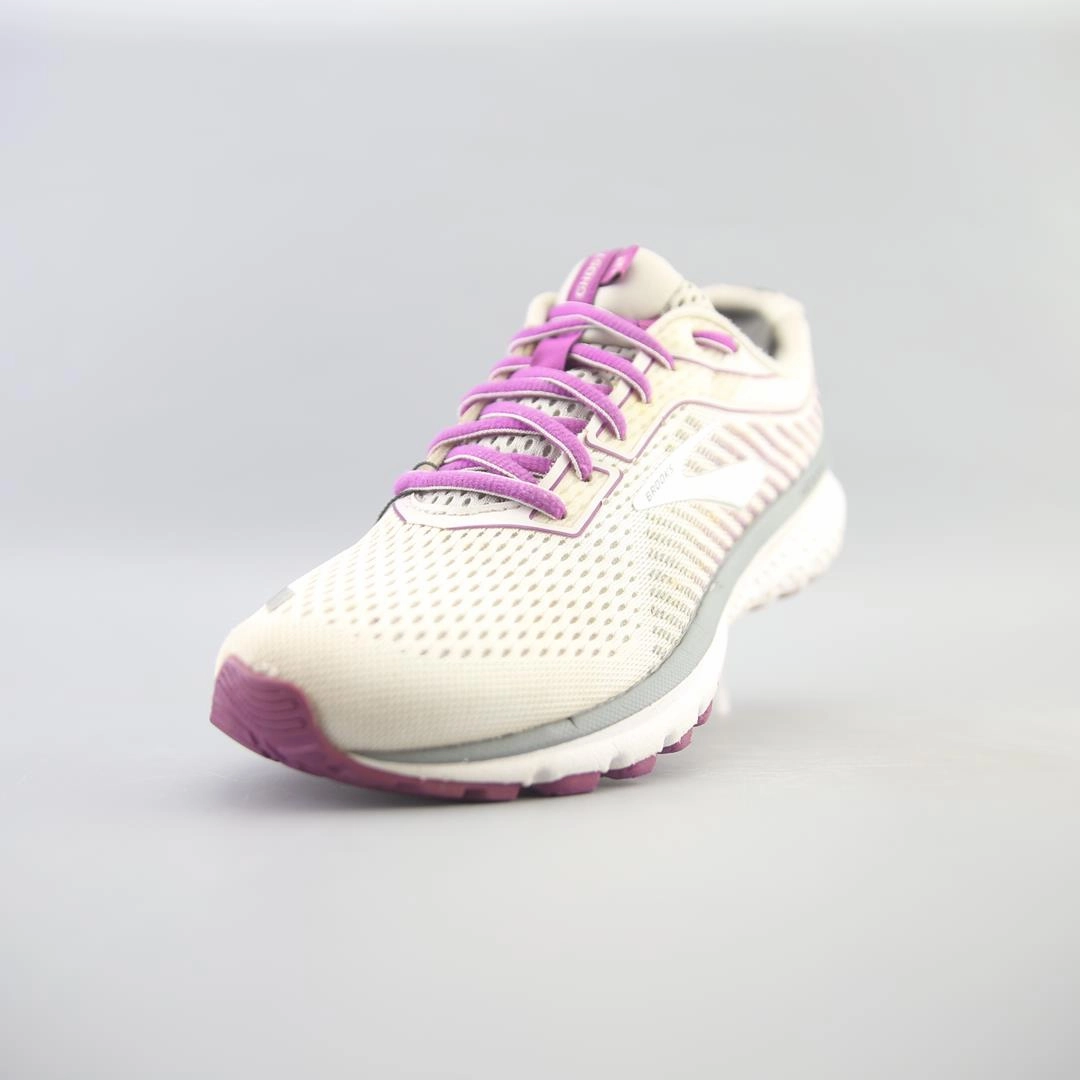 BROOKS GHOST 12 athletic Brooks shoe snapshots