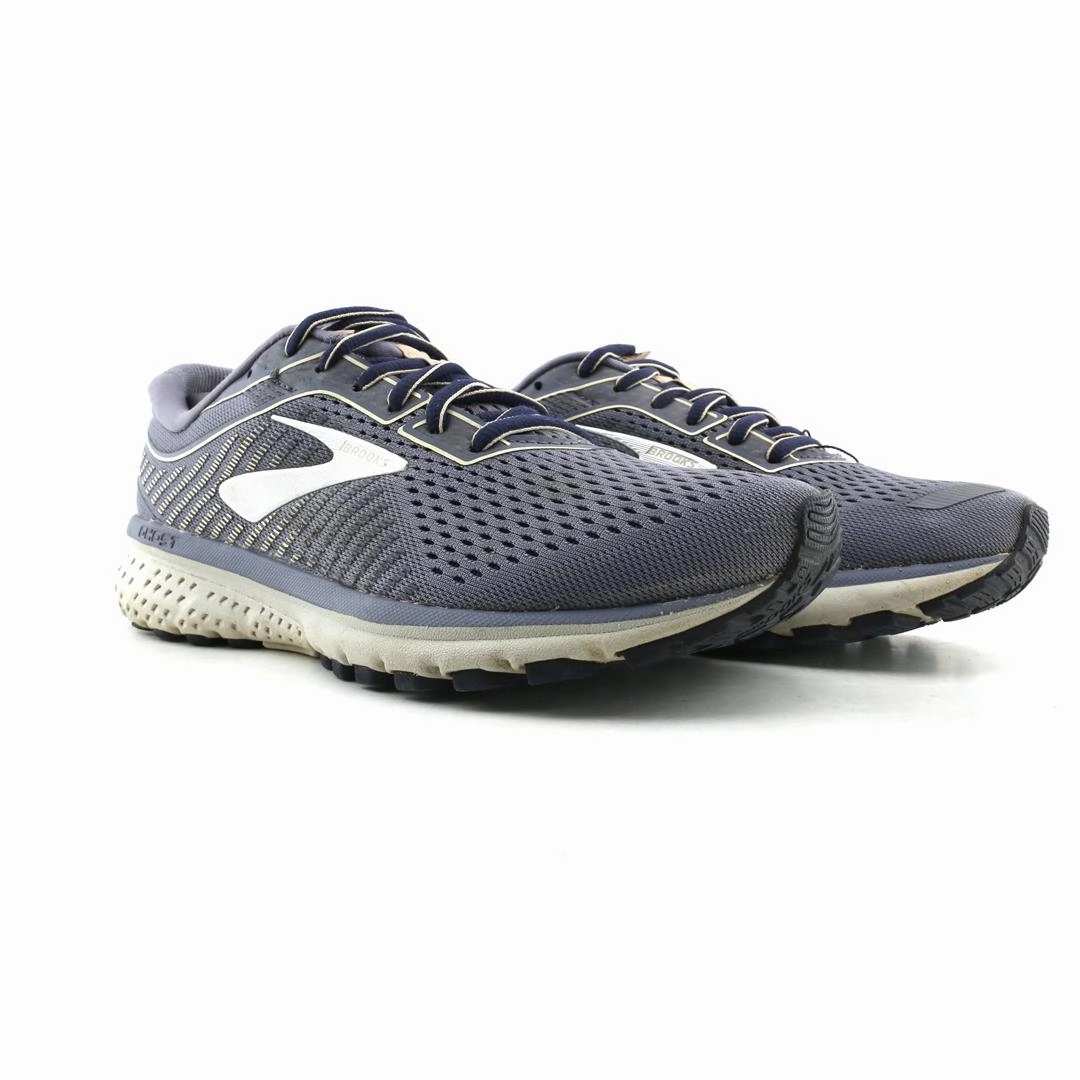 BROOKS GHOST 12 athletic Brooks shoe snapshots