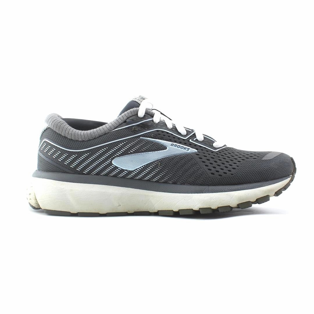 BROOKS GHOST 12 Brooks running shoe close-ups