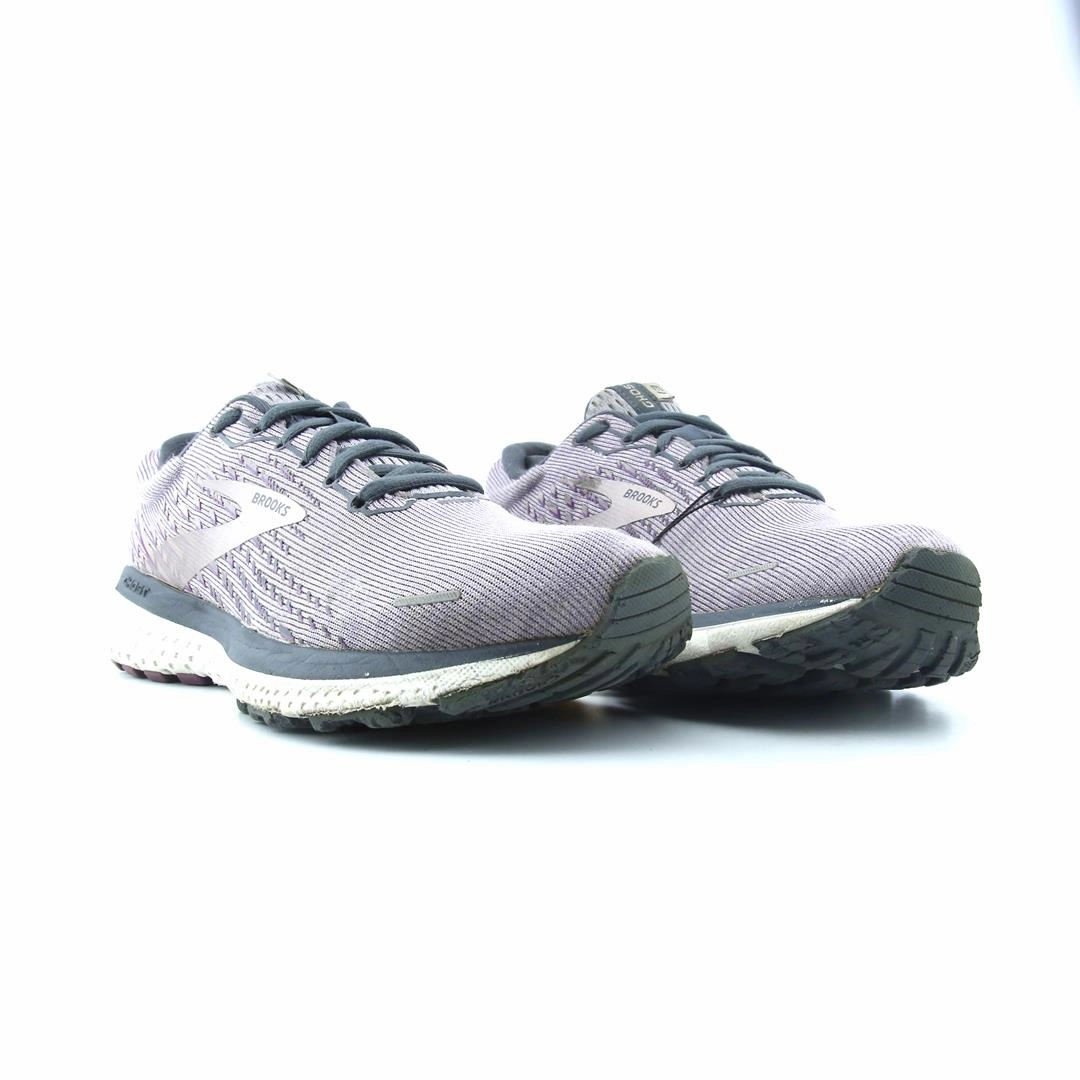 BROOKS GHOST 13 athletic Brooks shoe snapshots
