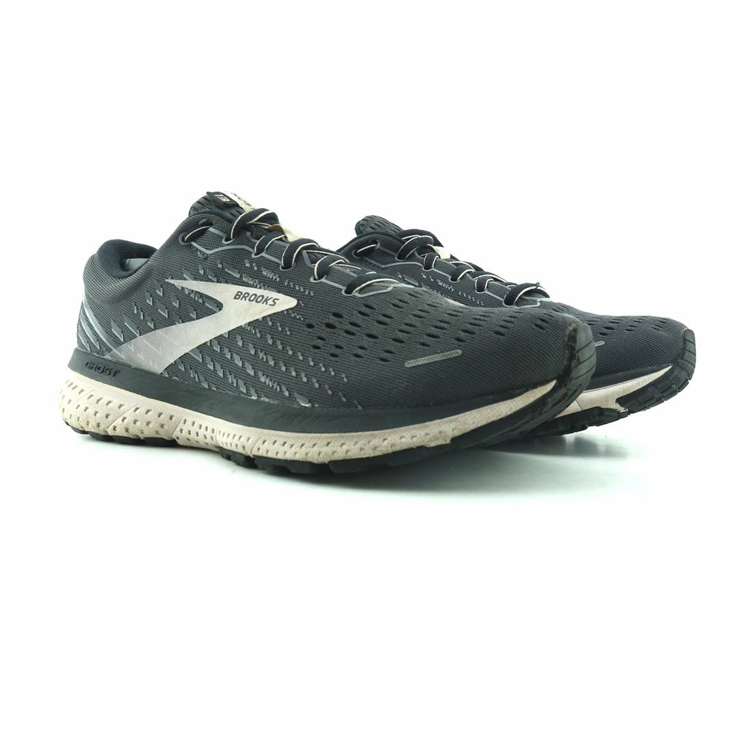 BROOKS GHOST 13 athletic Brooks shoe snapshots
