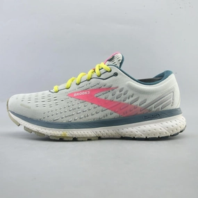 BROOKS GHOST 13 Brooks lightweight running footwear