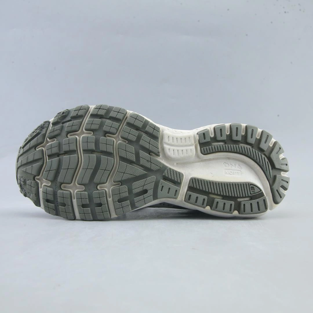BROOKS GHOST 13 athletic Brooks shoe snapshots