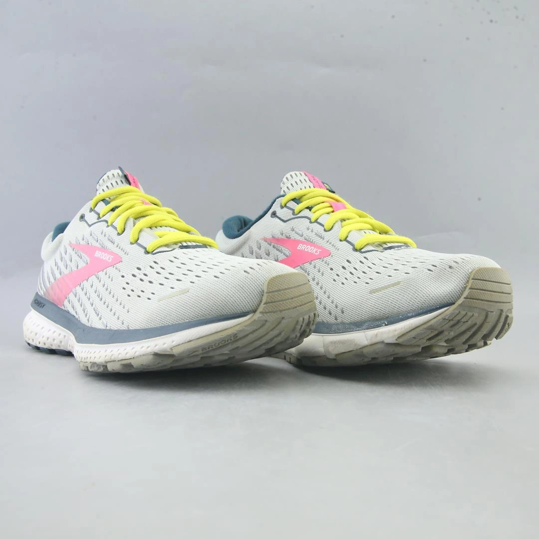 BROOKS GHOST 13 athletic Brooks shoe snapshots