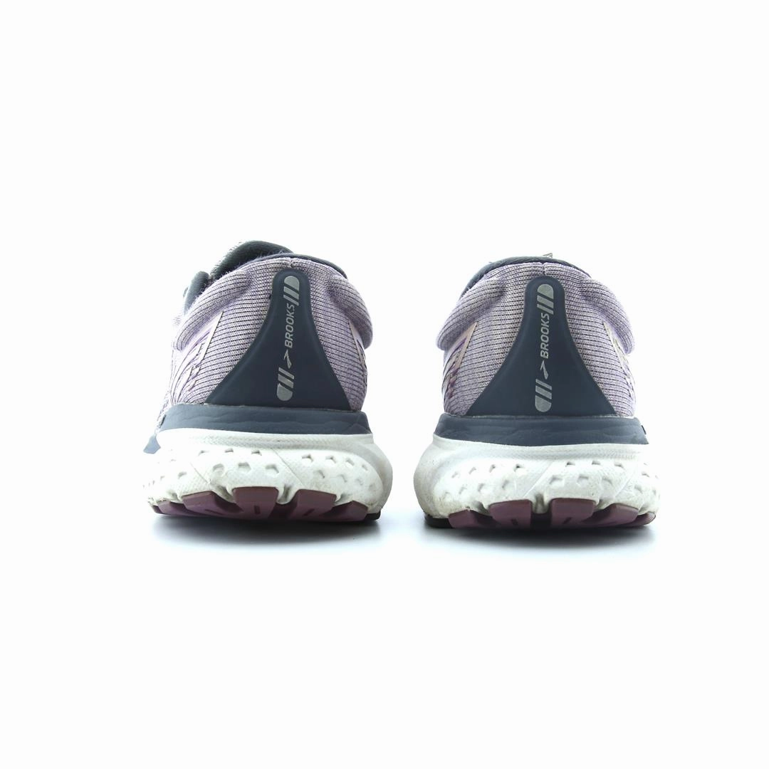 BROOKS GHOST 13 athletic Brooks shoe snapshots