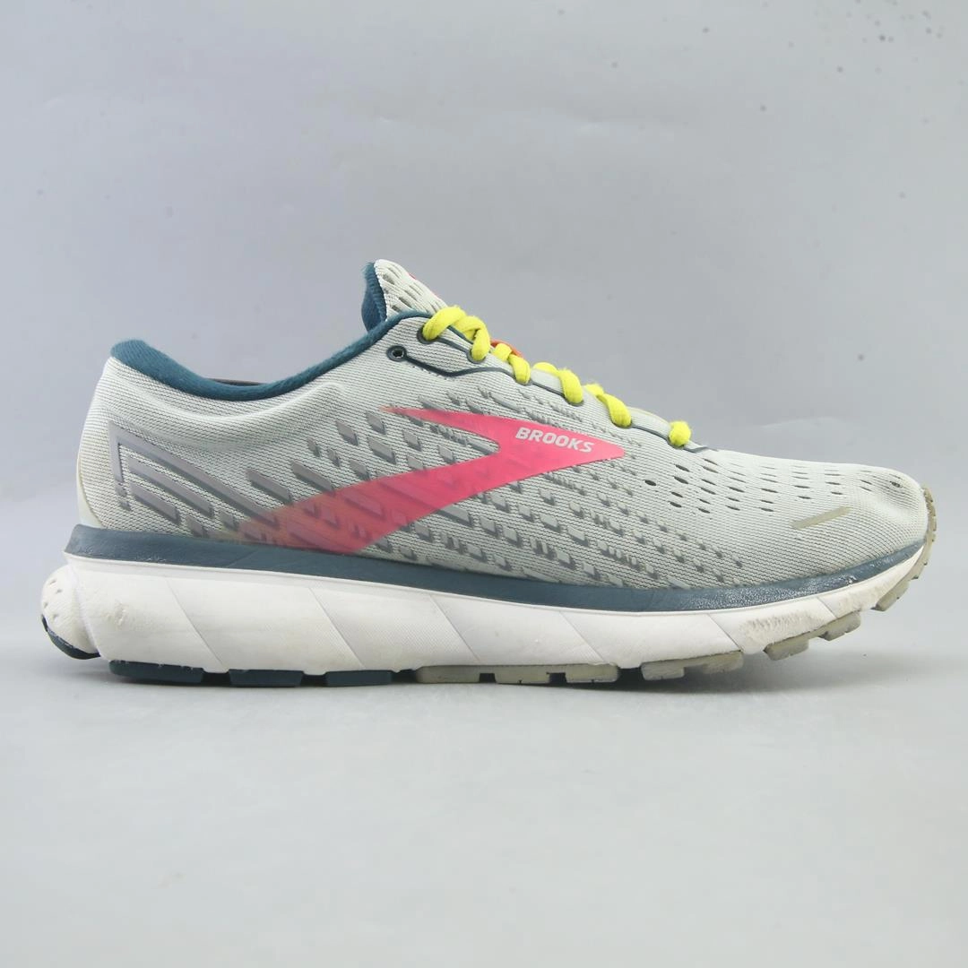 BROOKS GHOST 13 athletic Brooks shoe snapshots
