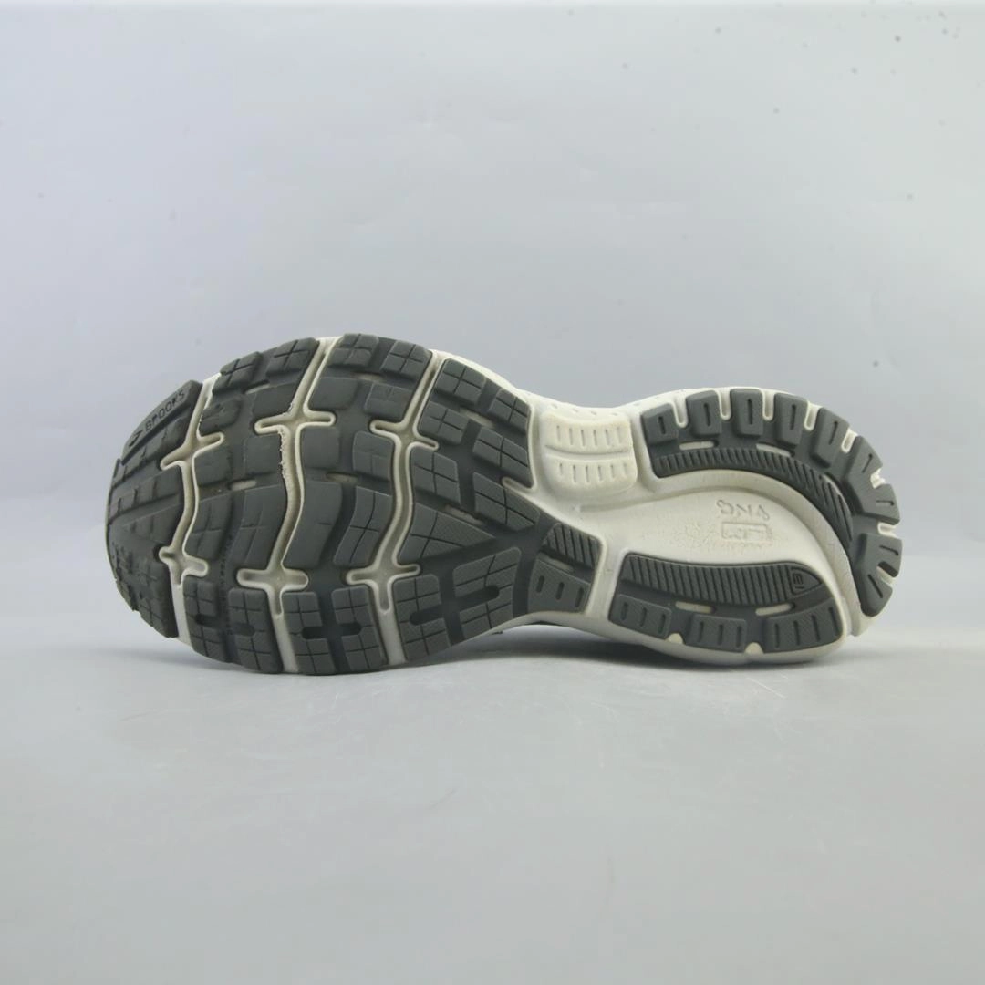 BROOKS GHOST 13 Brooks running footwear shots