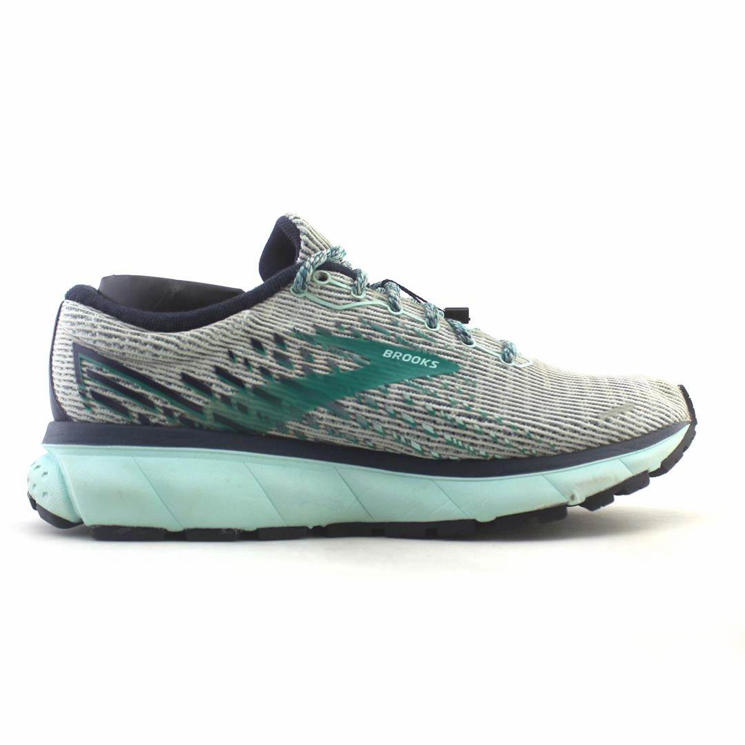 BROOKS GHOST 13 Brooks running footwear shots