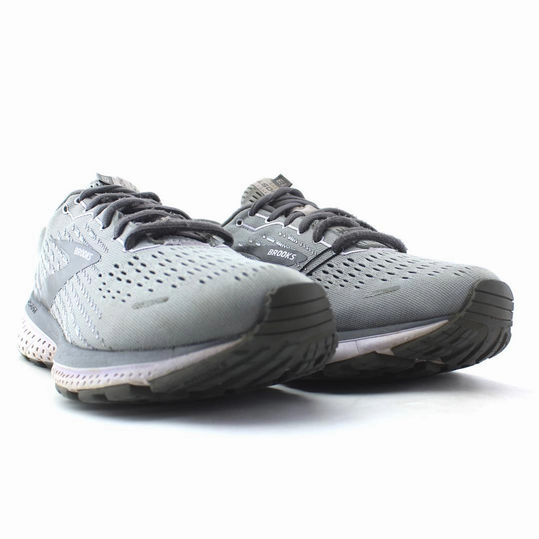 BROOKS GHOST 13 Brooks running footwear shots